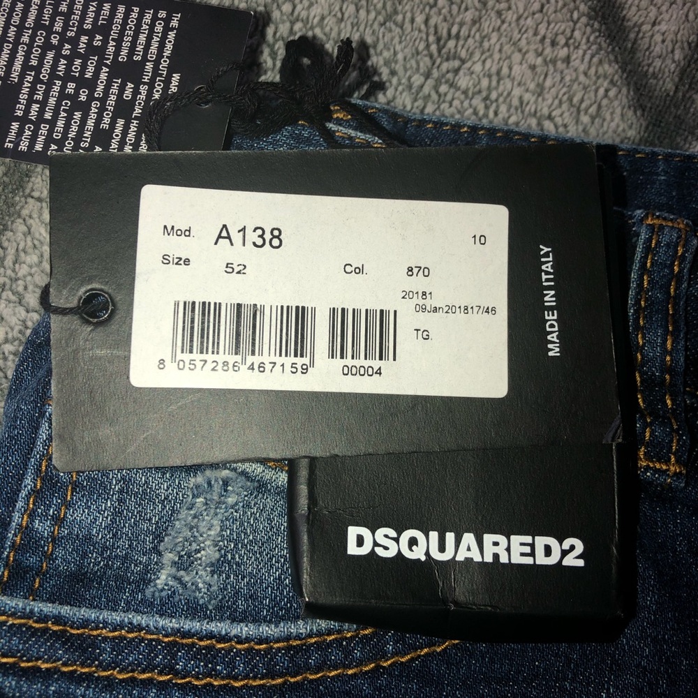 DsQuared Ripped Jeans - Picture 6 of 8
